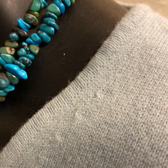 Dd Collection Pretty Cashmere Blue Short Sleeve Sweater - Picture 3 of 11